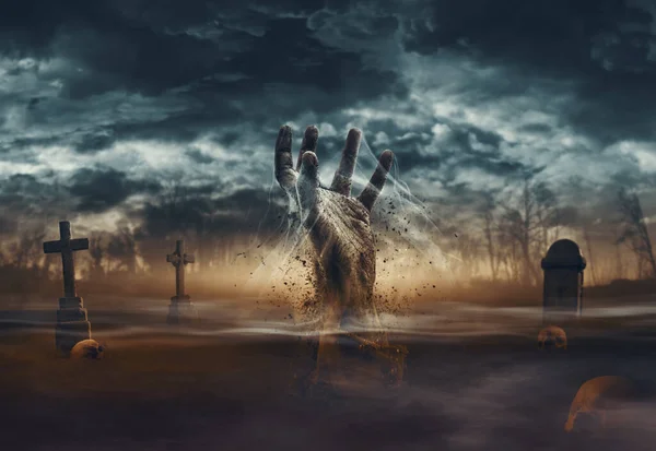 Zombie Subindo Sepultura Mão Assustadora Saindo Chão Velhas Lápides — Fotografia de Stock