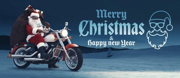 Незвичайний Санта Клаус Їде Мотоциклі Несе Мішок Подарунками Різдвяний Банер — стокове фото