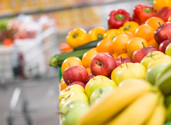 Verduras Frutas Orgánicas Frescas Sección Productos Supermercado Compras Comestibles Concepto — Foto de Stock