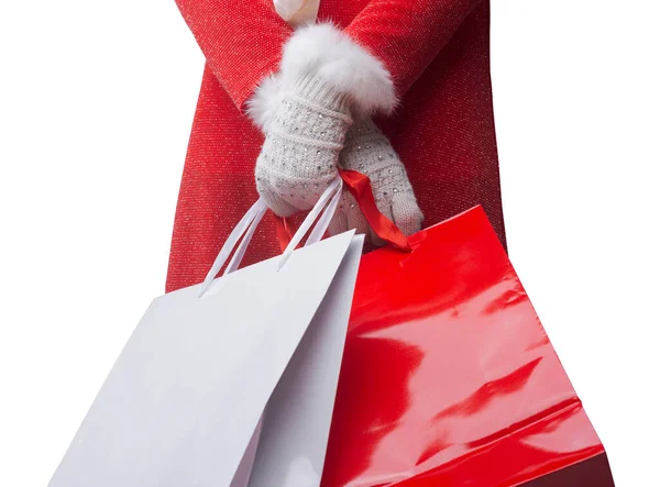 Γυναίκα Κάνει Χριστουγεννιάτικα Ψώνια Κρατάει Δύο Τσάντες Χέρια Κοντά — Φωτογραφία Αρχείου