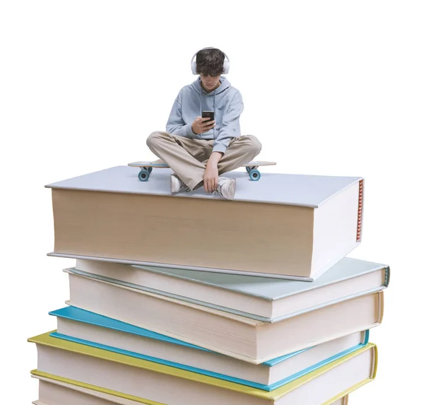 Young School Student Using Smartphone Sitting Pile Books Online Learning — Stock Photo, Image