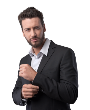 zarif genç adam onun ceketi ayarlama