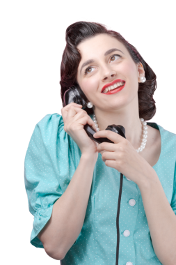 Mutlu klasik kadın telefon görüşmesi yapıyor.