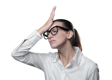 Hayal kırıklığına uğramış bir kadın facepalm hareketi yapıyor.