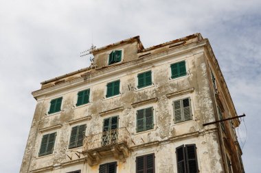 Destroyed facade of a townhouse in Corfu town.