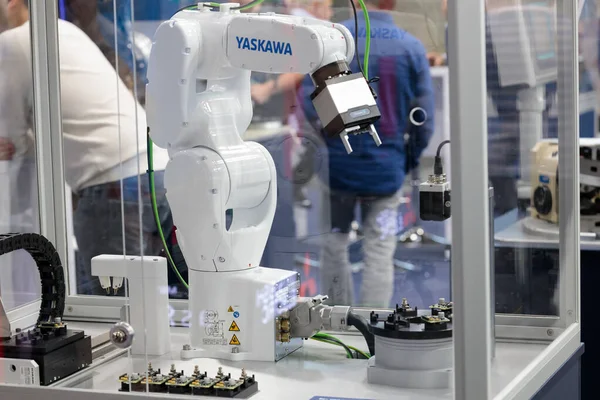Průmyslový Robot Technické Provedení Automatizované Stroje Itm Europe Tech Expo — Stock fotografie