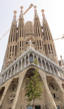 Barselona, İspanya - 10 Ağustos 2023 La Sagrada Familia 'nın Cephesi, Barcelona