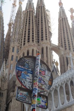 Barselona, İspanya - 10 Ağustos 2023 Barcelona 'da Turist Simgesi Kapalı İşaret