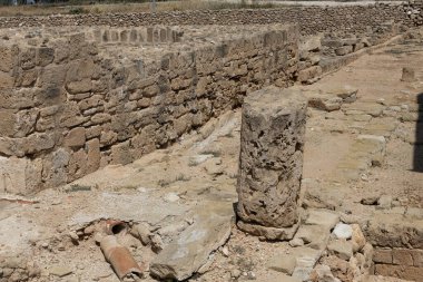 Antik Paphos hamamının kalıntıları. Paphos Arkeoloji Müzesi