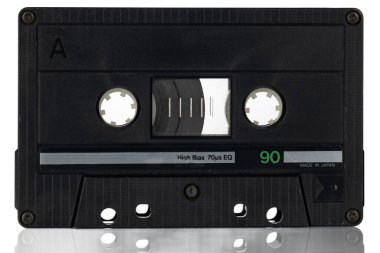 Yeşil Etiketli Siyah Ses Kaseti.