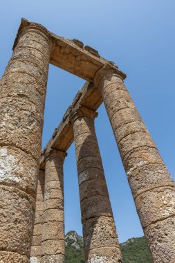 Sardunya 'daki Antik Roma Tapınağı Harabeleri