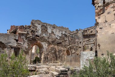 Sardunya 'daki Tarihi Ingurtosu Madeni Harabeleri