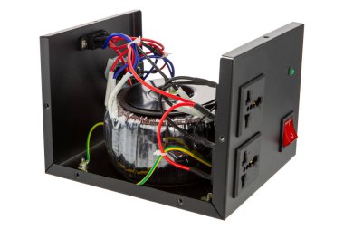 Toroidal Güç Aracı ve Kablolama ile Aygıtı Aç