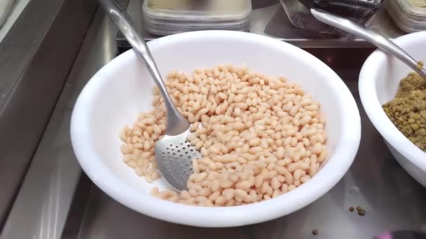 Display Window Reveals Heartwarming Simplicity White Beans Lentils Staples Wholesome — Stock Video