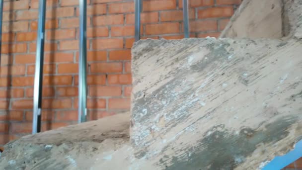 Σκάλα Σκυροδέματος Κατασκευή Μεταλλική Δομή Για Μόνωση Τοιχωμάτων Υαλοβάμβακα Για — Αρχείο Βίντεο