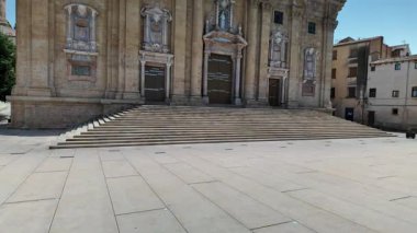 Tortosa Katedrali 'nin birçok görüntüsü