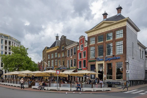 Groningen Holland Juli 2022 Terrasser Med Mennesker Pladsen Grote Markt - Stock-foto
