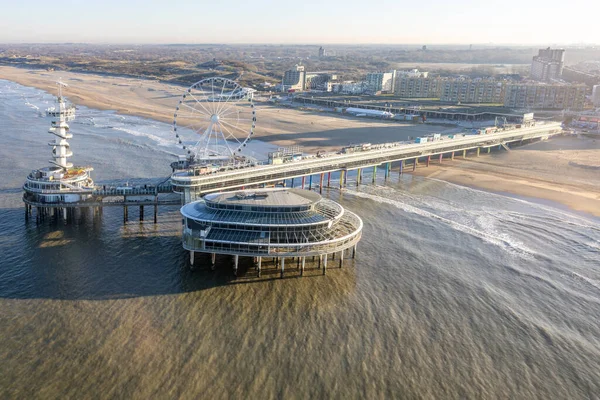 Luchtfoto Nederlandse Scheveningse Pier Met Reuzenrad Aan Nederlandse Kust — Stockfoto