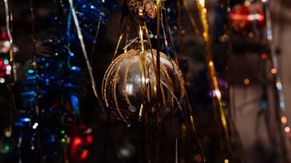 Kerstbal Nieuwe Decoratie Kerstboom Gouden Kerstbal — Stockfoto