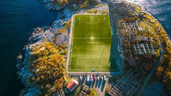 Henningsvaer Football Pitch Stadium Lofoten Islands Noruega Outubro Outono Drone Imagem De Stock
