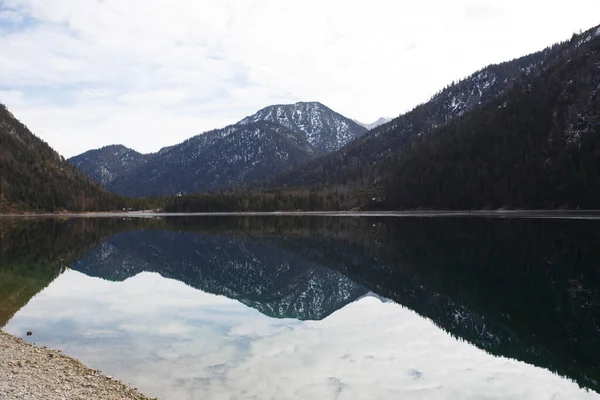 Lake Plansee Zimě Tyrolsko Rakousko — Stock fotografie