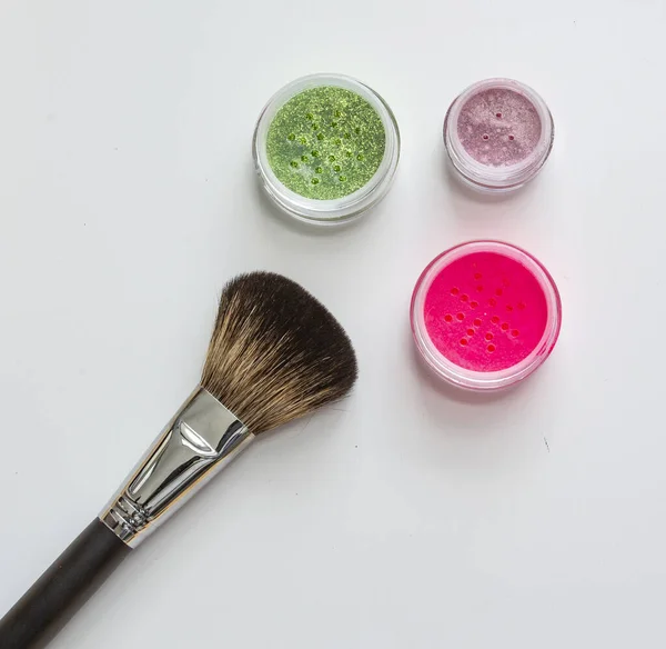 Makyaj Fırçası Renkli Kozmetikler — Stok fotoğraf