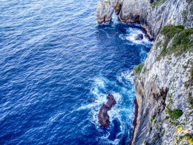 Ribadesella, Asturias İspanya 'daki Cehennem Kayalıkları' nın havadan görünüşü