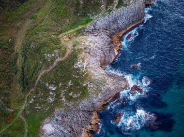 Ribadesella, Asturias İspanya 'daki Cehennem Kayalıkları' nın havadan görünüşü
