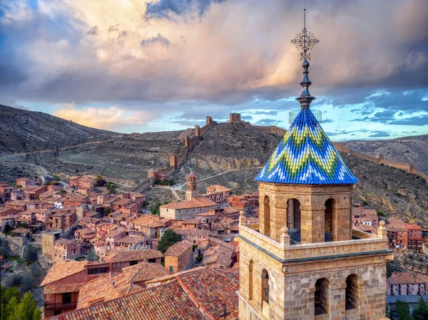 Vue Sur Albarracin Coucher Soleil Avec Ses Murs Cathédrale Premier — Photo
