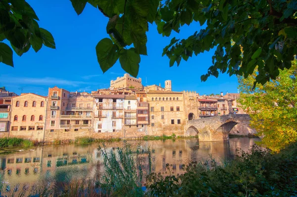 西班牙Teruel省Valderrobres Matarraa河上的石桥 — 图库照片