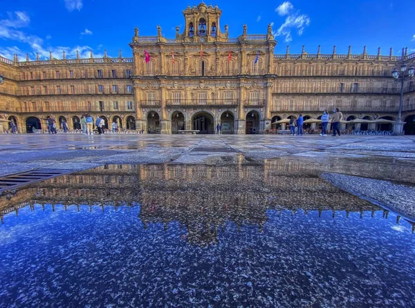 Riflessione Nella Plaza Mayor Salamanca Spagna — Foto Stock