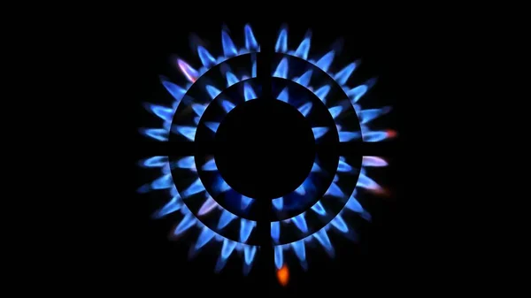 三维渲染厨房燃烧器在夜间发光 天然气的概念 煤气炉是由一个点燃的燃烧器打开的 — 图库照片