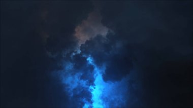 Yıldırımın 3 boyutlu yansıması ve bulutlardaki ışık efektleri. Parlak yıldırımlı gök gürültülü bulutlar. Kötü hava