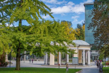 Rogaska Slatina, Slovenya - SEPTEMBER 24.2022: Slovenya 'da Rogaska Slatina Termal Su Tedavi Merkezi, spa