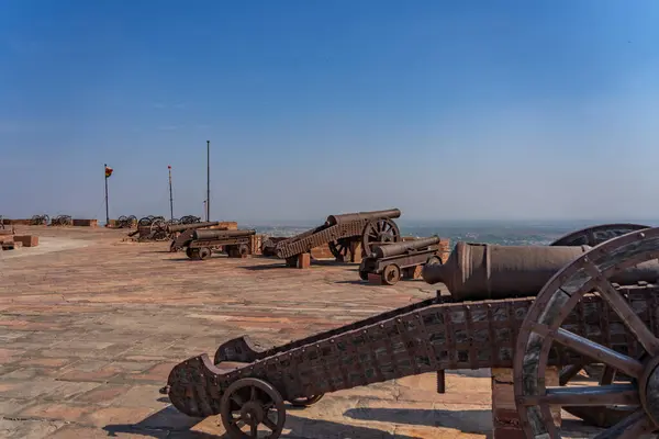 Velho Canhão Pólvora Forte Mehrangarh Jodhpur Rajastão Índia Fotos De Bancos De Imagens