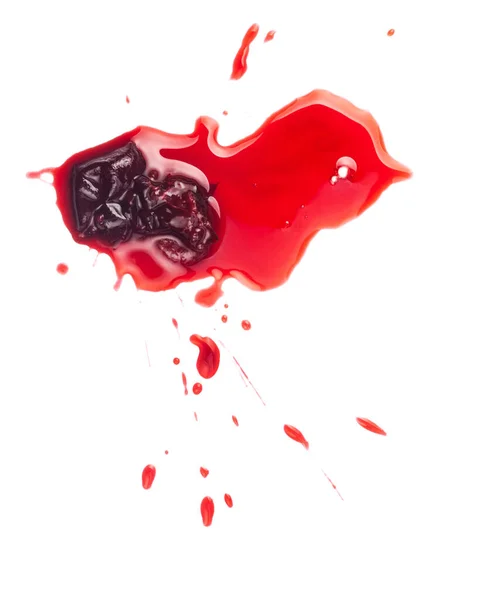 Cerise Aigre Mûre Écrasée Dans Flaque Jus Rouge Isolé Sur — Photo