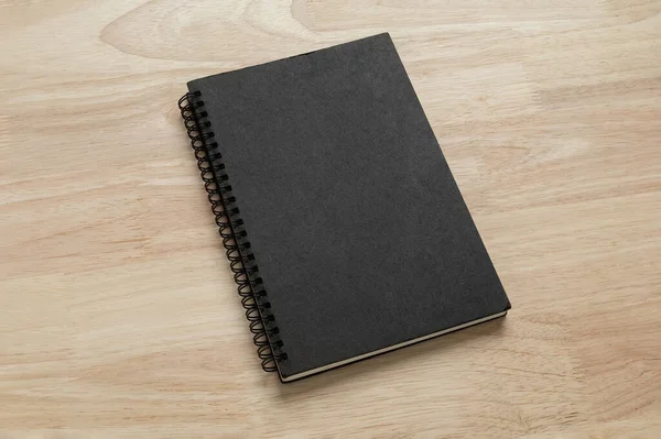 Σκούρο Παλιό Βιβλίο Κάλυμμα Ξύλινο Τραπέζι Για Mockup Κενό Πρότυπο — Φωτογραφία Αρχείου