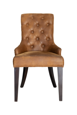 Eski ahşap koltuğun ön manzarası rahat koltuğu kırpma yolu ile izole edilmiş.