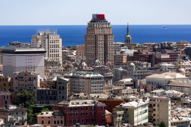 Cenova şehri, merkezin panoramik manzarası.