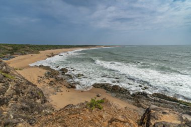 Hint Okyanusu üzerinde güzel bir günbatımı Sri Lanka