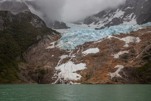 Krásná Krajina Patagonie Hory Ledovec Jezero Říční Lesy Vodopády Chile — Stock fotografie