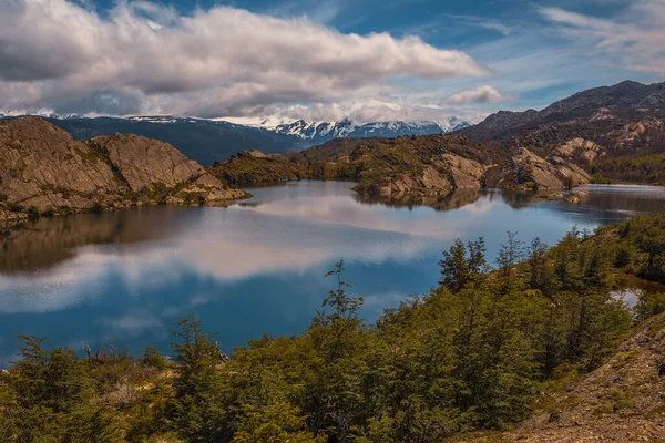 Hermoso Paisaje Patagonia Montañas Glaciar Lago Ríos Bosques Cascadas Chile — Foto de Stock