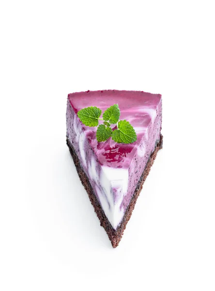 Φέτα Από Φρέσκο Cheesecake Βατόμουρο Που Απομονώνονται Λευκό — Φωτογραφία Αρχείου