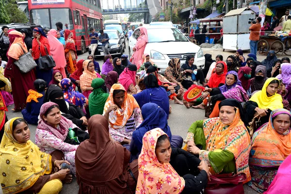 Olio Apparels Garment Workers Block Road Protest Demand Unpaid Wages — Stock Photo, Image