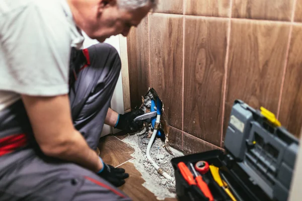Broken Wall Tile Repairing Heated Rail Handyman Repairs Pipe Bathroom — Stock Photo, Image