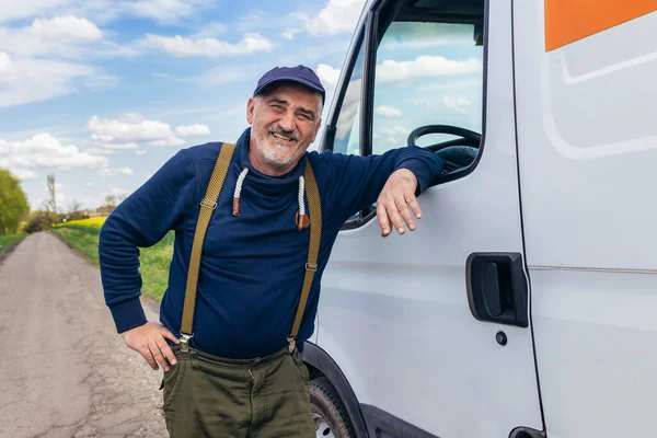 Happy Confident Male Driver Standing Front His Van Looking Camera — Stock Photo, Image