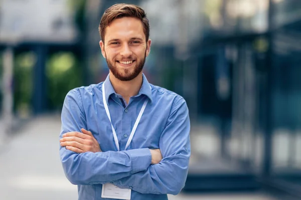 Ginger Businessman Smiling Crossed Arms While Break His Job — Stock Photo, Image