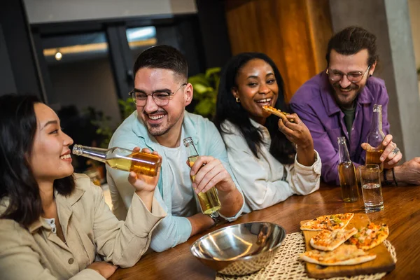 Multi Ethnic Friends Pizza Bottles Drinks Having Party — Stock Photo, Image