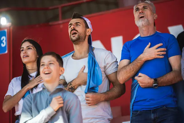 Voetbal Voetbal Fans Zingen Volkslied Het Stadion — Stockfoto