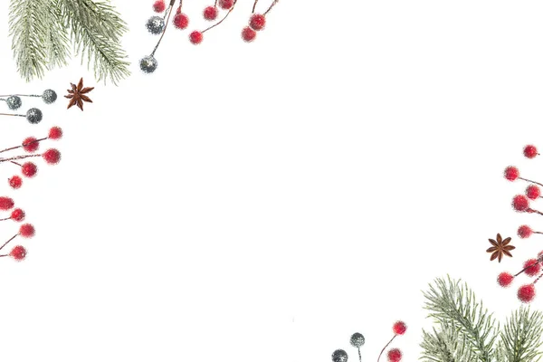 Karácsony Vagy Boldog Évet Kompozíció Fenyőfa Ágak Nyaralás Dekorációk Bogyók — Stock Fotó